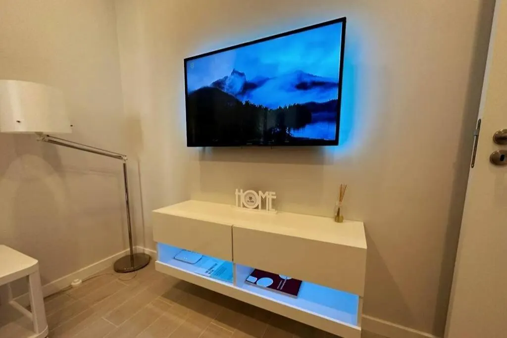 Modern Retreat With Patio Near The Airport - Oha I Apartman Lisboa